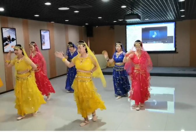 悦享中秋 情满尊龙凯时