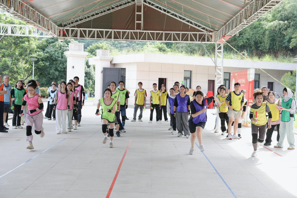 2024年尊龙凯时集团中秋拓展活动及晚宴精彩回顾