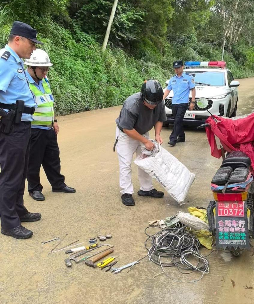 守护公司财物 有盗必抓显担当